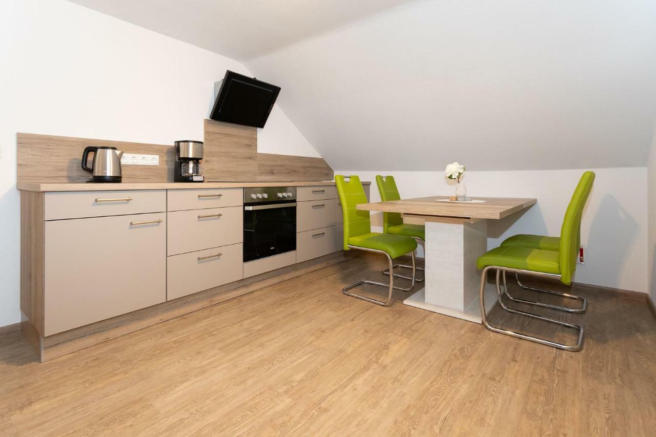 Gaestezimmer - Ferienwohnung 2 - Brauhaus Duerr Dorfprozelten Bagian luar foto